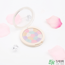 得鮮粉餅怎么樣？the saem修容粉好用嗎？
