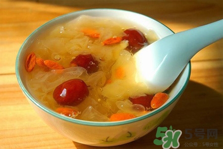 銀耳紅棗湯怎么做最正宗好吃?銀耳紅棗湯怎么做補(bǔ)血養(yǎng)顏? 銀耳紅棗湯怎么做最正宗好吃?銀耳紅棗湯怎么做補(bǔ)血養(yǎng)顏?