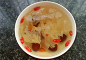 銀耳紅棗湯怎么做最正宗好吃？銀耳紅棗湯怎么做補(bǔ)血養(yǎng)顏？