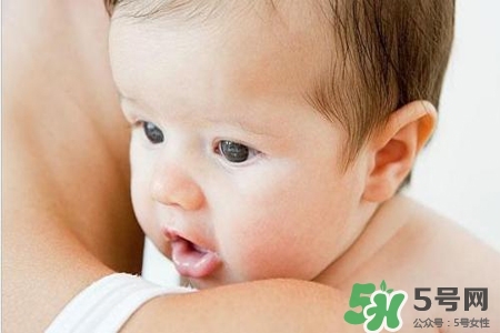 父母?jìng)€(gè)子不高孩子能長(zhǎng)高嗎？父母都矮孩子一定矮嗎？