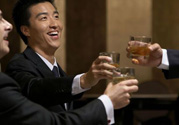 喝白酒能喝出白血病嗎？白血病人能喝酒嗎？