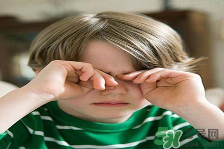 孩子為什么老眨眼睛？孩子總眨眼睛怎么回事？