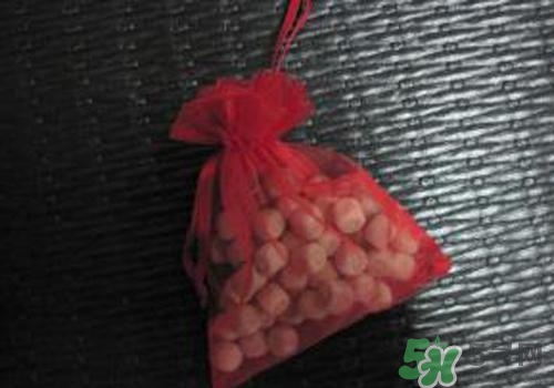 樟腦丸可以用多久？樟腦丸過期了可以用嗎？