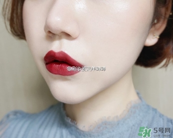 磚紅色是什么顏色？磚紅色口紅試色