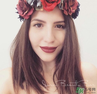 梅子色口紅適合黃皮嗎？梅子色口紅適合什么膚色什么人？