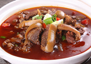 狗肉和什么一起吃最好？狗肉和什么一起燉好吃？