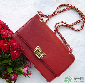 ck包包是什么檔次？ck包包價(jià)格一般多少錢？