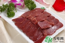 生肉用水龍頭洗干凈嗎？生肉用什么洗才最干凈？