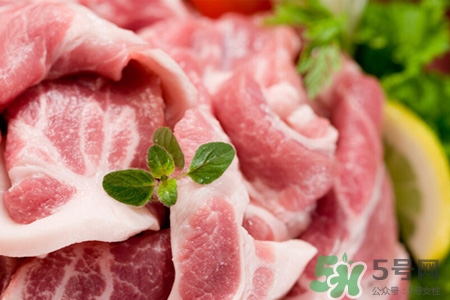 冬天沒有冰箱肉可以放幾天？生肉沒有冰箱怎么保存？