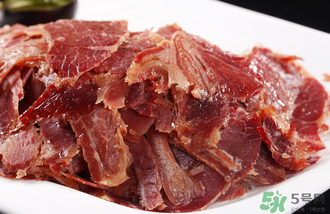 熟羊肉可以冷凍嗎？熟牛肉放冷藏還是冷凍？