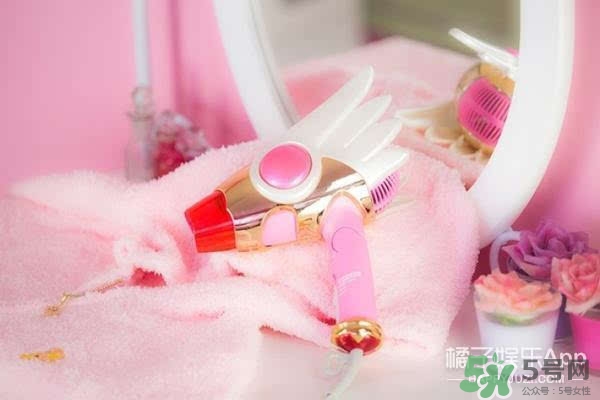 魔卡少女櫻魔杖吹風(fēng)機(jī)多少錢？魔卡少女櫻吹風(fēng)機(jī)哪里買？