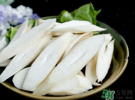 雞腿菇長(zhǎng)白毛能吃嗎？雞腿菇怎么做好吃？