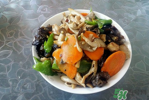 平菇怎么做好吃？平菇怎么炒好吃？