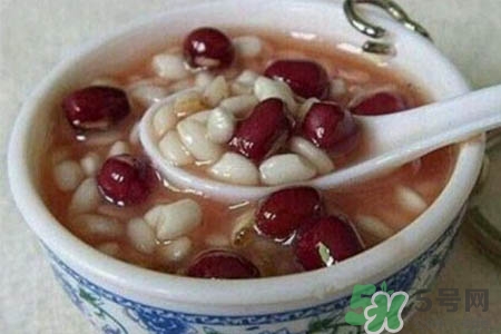 冬天可以喝紅豆薏米粥嗎？冬天喝紅豆薏米粥好嗎？