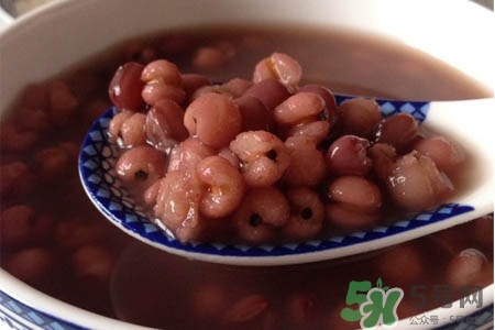 冬天可以喝紅豆薏米粥嗎？冬天喝紅豆薏米粥好嗎？
