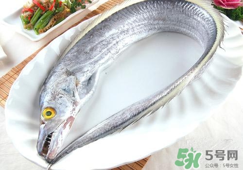 帶魚上的白色要去掉嗎？帶魚上的白色能吃嗎？