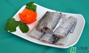 帶魚上的白色要去掉嗎？帶魚上的白色能吃嗎？
