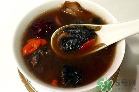 睡眠不好喝什么湯好？失眠喝什么湯好？