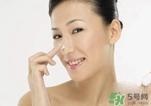 綿羊油可以搽臉嗎？綿羊油可不可以搽臉？
