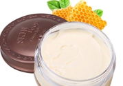 思親膚眼霜怎么樣？skin food眼霜適合年齡