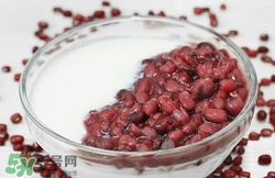 雙皮奶的營(yíng)養(yǎng)價(jià)值有哪些?功效作用是什么