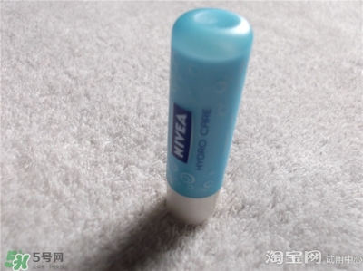 妮維雅唇膏和曼秀雷敦唇膏哪個好？妮維雅和曼秀雷敦對比