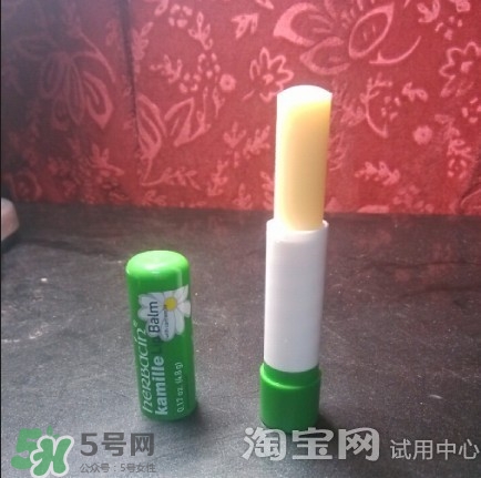 小甘菊唇膏小孩能用嗎？herbacin賀本清小甘菊唇膏小孩可以用嗎？