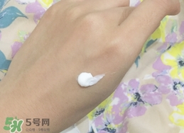 依泉是哪個(gè)國(guó)家的牌子？uriage依泉是什么牌子檔次？