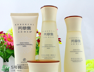 芳草集和佰草集哪個(gè)好？芳草集是雜牌子么？