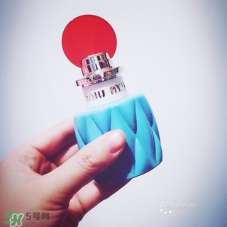miumiu香水怎么打開？miumiu繆繆香水怎么用？