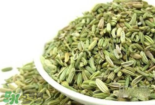 小茴香來(lái)月經(jīng)可以吃嗎？來(lái)月經(jīng)可以吃小茴香嗎？