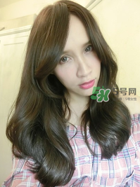 產(chǎn)后怎么護(hù)理頭發(fā)？生寶寶后頭發(fā)怎么護(hù)理