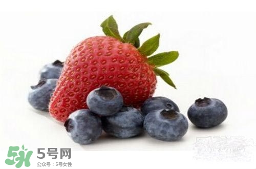 長痘痘補(bǔ)充什么維生素？長痘痘補(bǔ)充維生素b嗎？