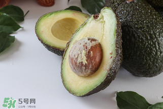 ?牛油果切開后不熟怎么辦？?牛油果沒熟切開了怎么辦？