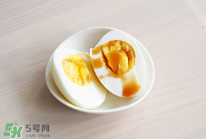 水煮蛋要煮多久？水煮蛋怎么煮不會(huì)破？