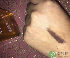 凡茜白茶卸妝油怎么用？凡茜卸妝油使用方法
