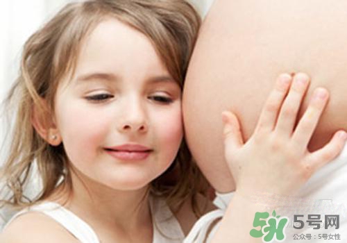 一胎剖腹產(chǎn)二胎會(huì)提前生嗎？一胎剖腹產(chǎn)對(duì)二胎的影響