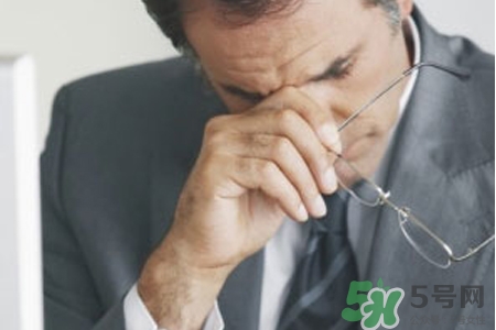 眼睛干澀和霧霾有關(guān)系嗎？霧霾天眼睛干澀不舒服怎么辦？