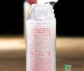 菊正宗化妝水適合什么膚質(zhì)？菊正宗化妝水對(duì)皮膚的刺激性大嗎？