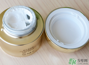 藍(lán)秀素顏霜怎么用？藍(lán)秀素顏霜使用方法