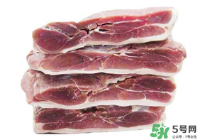 腌肉一斤放多少鹽？腌肉用什么鹽？