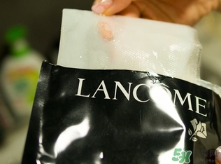 蘭蔻小黑瓶精華面膜怎么用？蘭蔻精華肌底面膜用法