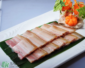 腌肉長毛了還能吃嗎？腌肉長綠毛了還能吃嗎？