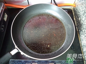 肉丸子可以用面粉嗎？肉丸子用什么粉？