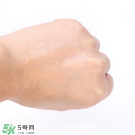 isoi玫瑰精華好用嗎？伊所愛玫瑰精華怎么樣？