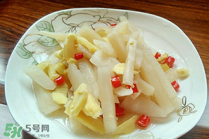 腌蘿卜放多少鹽？腌蘿卜放鹽的比例