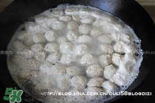 魚丸用什么粉？魚丸用面粉還是淀粉？