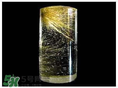 施華洛世奇是什么材質(zhì)？施華洛世奇是真水晶嗎？