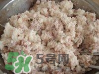 做藕丸子要放多少鹽？一斤藕做藕圓子放多少鹽合適？