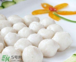 魚丸和雞蛋可以一起吃嗎？魚丸和雞蛋能不能同時(shí)吃？